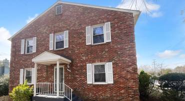 12925 ROUTE 50, FAIRFAX, Virginia 22033, 3 Bedrooms Bedrooms, ,2 BathroomsBathrooms,Residential,For sale,12925 ROUTE 50,VAFX2229260 MLS # VAFX2229260