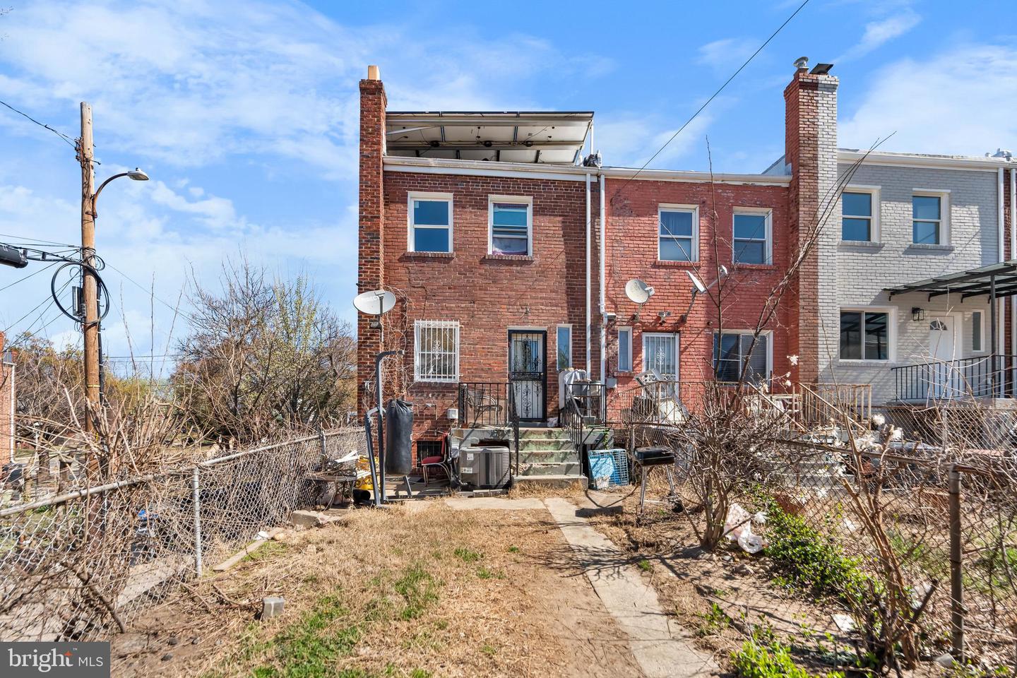 1511 MONTANA AVE NE, WASHINGTON, District Of Columbia 20018, 3 Bedrooms Bedrooms, ,1 BathroomBathrooms,Residential,For sale,1511 MONTANA AVE NE,DCDC2189298 MLS # DCDC2189298