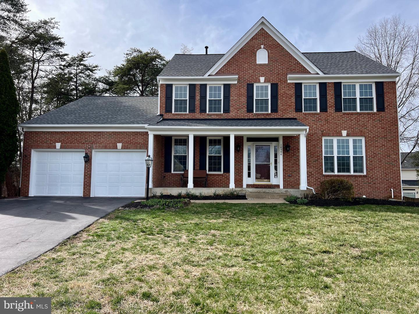 14544 PICKET OAKS RD, CENTREVILLE, Virginia 20121, 4 Bedrooms Bedrooms, ,3 BathroomsBathrooms,Residential,For sale,14544 PICKET OAKS RD,VAFX2228986 MLS # VAFX2228986