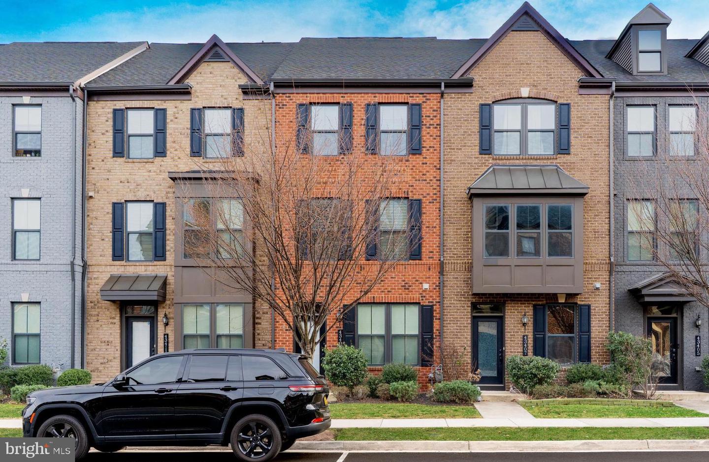 43409 CHARITABLE ST, ASHBURN, Virginia 20148, 4 Bedrooms Bedrooms, ,4 BathroomsBathrooms,Residential,For sale,43409 CHARITABLE ST,VALO2091736 MLS # VALO2091736