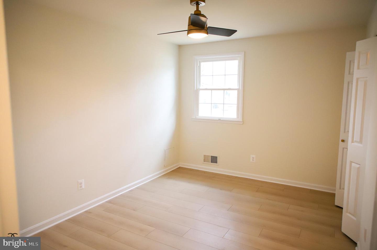 377 CLEVELAND ST, WARRENTON, Virginia 20186, 3 Bedrooms Bedrooms, ,2 BathroomsBathrooms,Residential,For sale,377 CLEVELAND ST,VAFQ2015840 MLS # VAFQ2015840