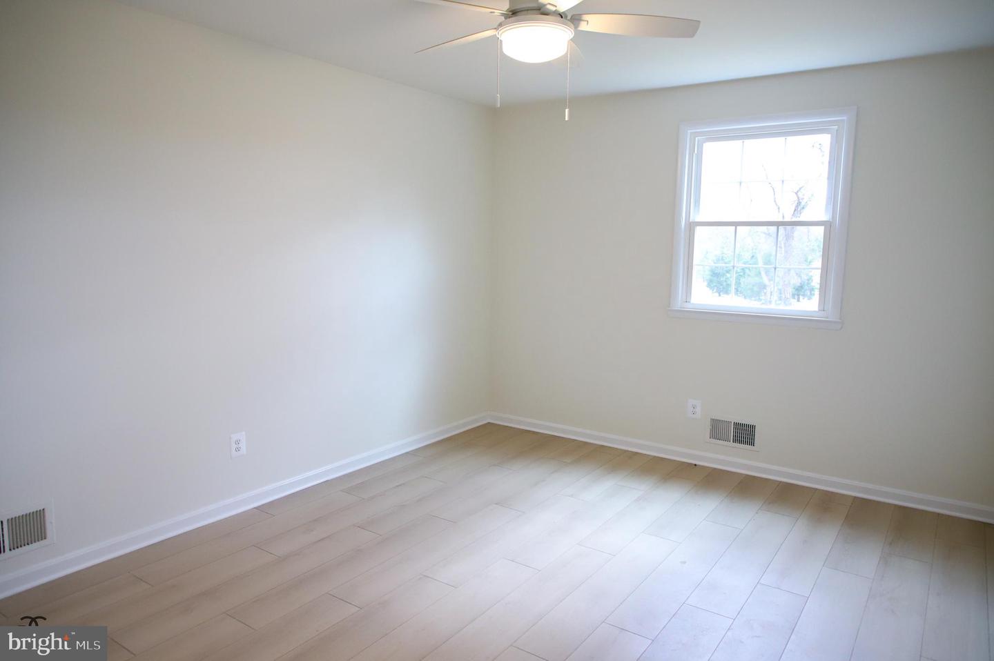 377 CLEVELAND ST, WARRENTON, Virginia 20186, 3 Bedrooms Bedrooms, ,2 BathroomsBathrooms,Residential,For sale,377 CLEVELAND ST,VAFQ2015840 MLS # VAFQ2015840
