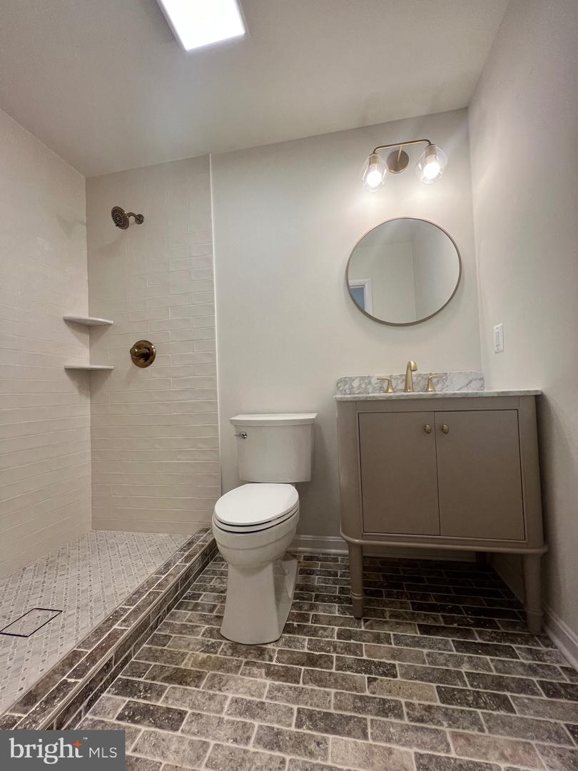 377 CLEVELAND ST, WARRENTON, Virginia 20186, 3 Bedrooms Bedrooms, ,2 BathroomsBathrooms,Residential,For sale,377 CLEVELAND ST,VAFQ2015840 MLS # VAFQ2015840