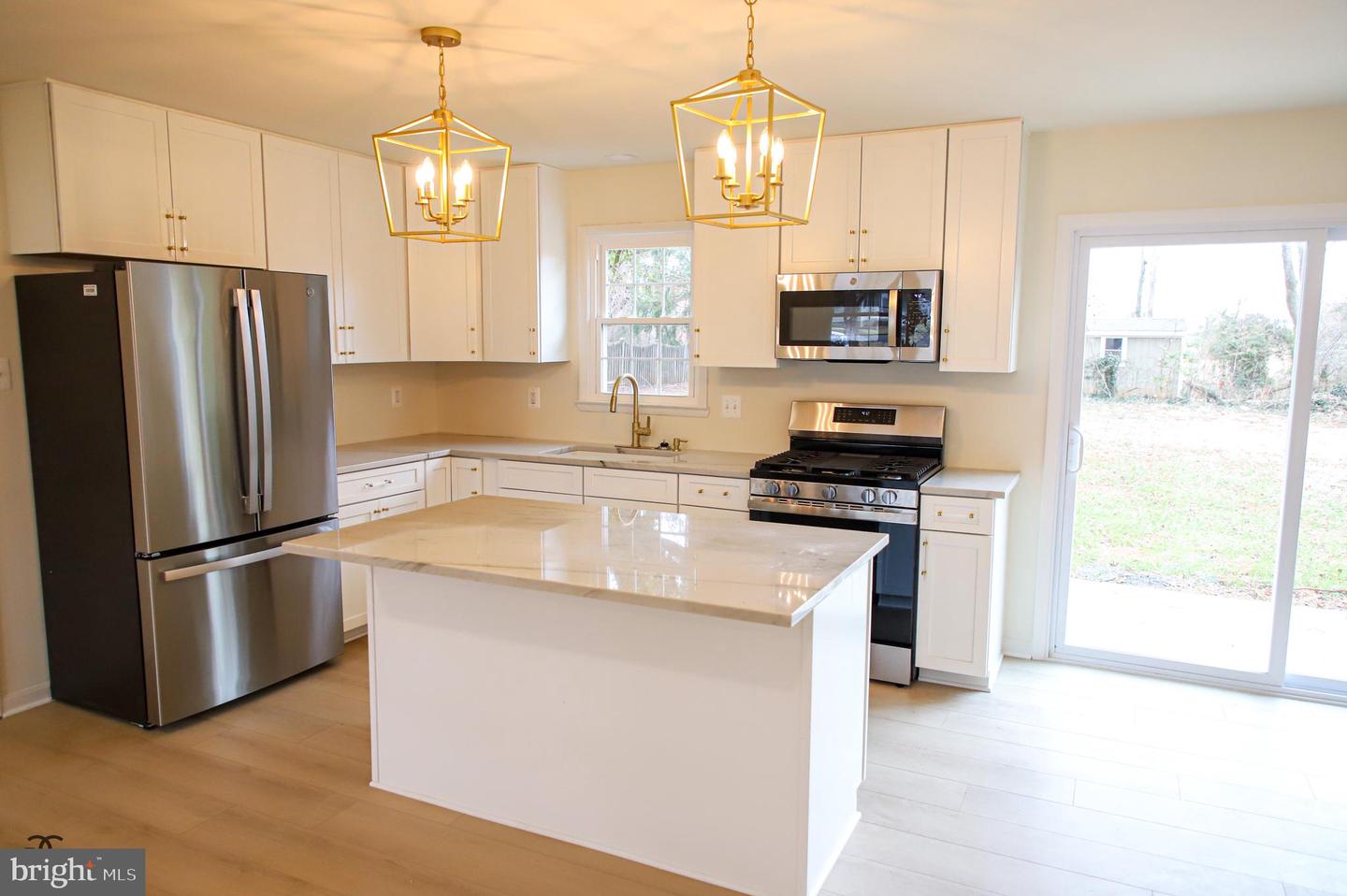 377 CLEVELAND ST, WARRENTON, Virginia 20186, 3 Bedrooms Bedrooms, ,2 BathroomsBathrooms,Residential,For sale,377 CLEVELAND ST,VAFQ2015840 MLS # VAFQ2015840