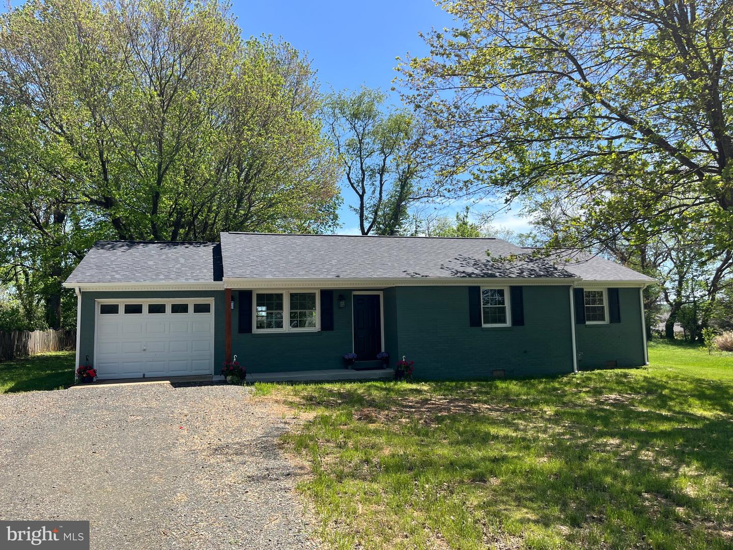 377 CLEVELAND ST, WARRENTON, Virginia 20186, 3 Bedrooms Bedrooms, ,2 BathroomsBathrooms,Residential,For sale,377 CLEVELAND ST,VAFQ2015840 MLS # VAFQ2015840