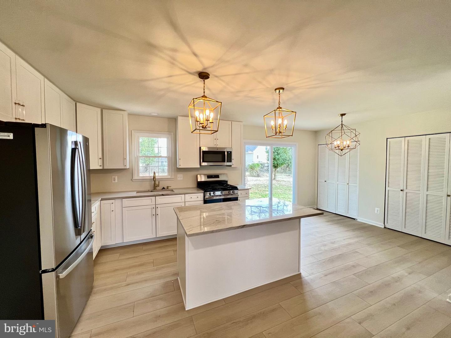 377 CLEVELAND ST, WARRENTON, Virginia 20186, 3 Bedrooms Bedrooms, ,2 BathroomsBathrooms,Residential,For sale,377 CLEVELAND ST,VAFQ2015840 MLS # VAFQ2015840