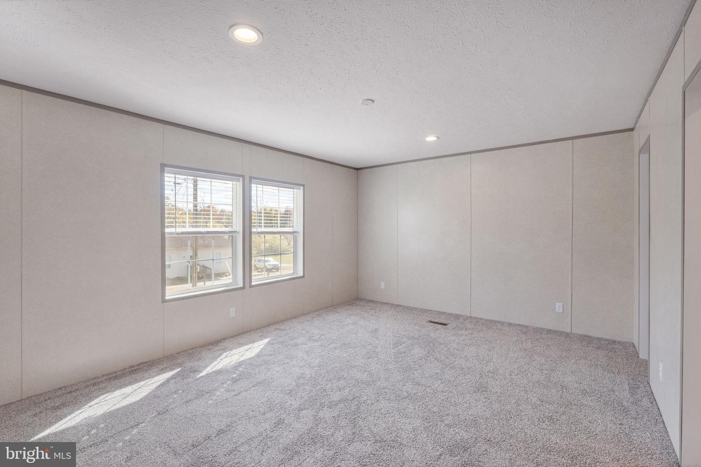 304 LUCKETTS ALY, GORDONSVILLE, Virginia 22942, 3 Bedrooms Bedrooms, ,2 BathroomsBathrooms,Residential,For sale,304 LUCKETTS ALY,VAOR2009178 MLS # VAOR2009178