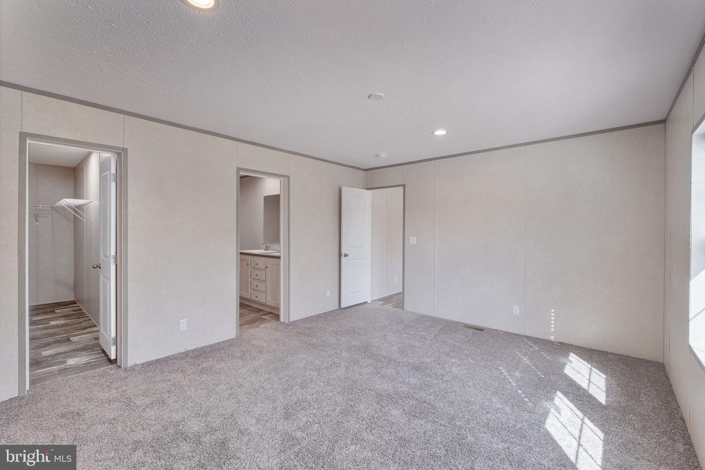 304 LUCKETTS ALY, GORDONSVILLE, Virginia 22942, 3 Bedrooms Bedrooms, ,2 BathroomsBathrooms,Residential,For sale,304 LUCKETTS ALY,VAOR2009178 MLS # VAOR2009178