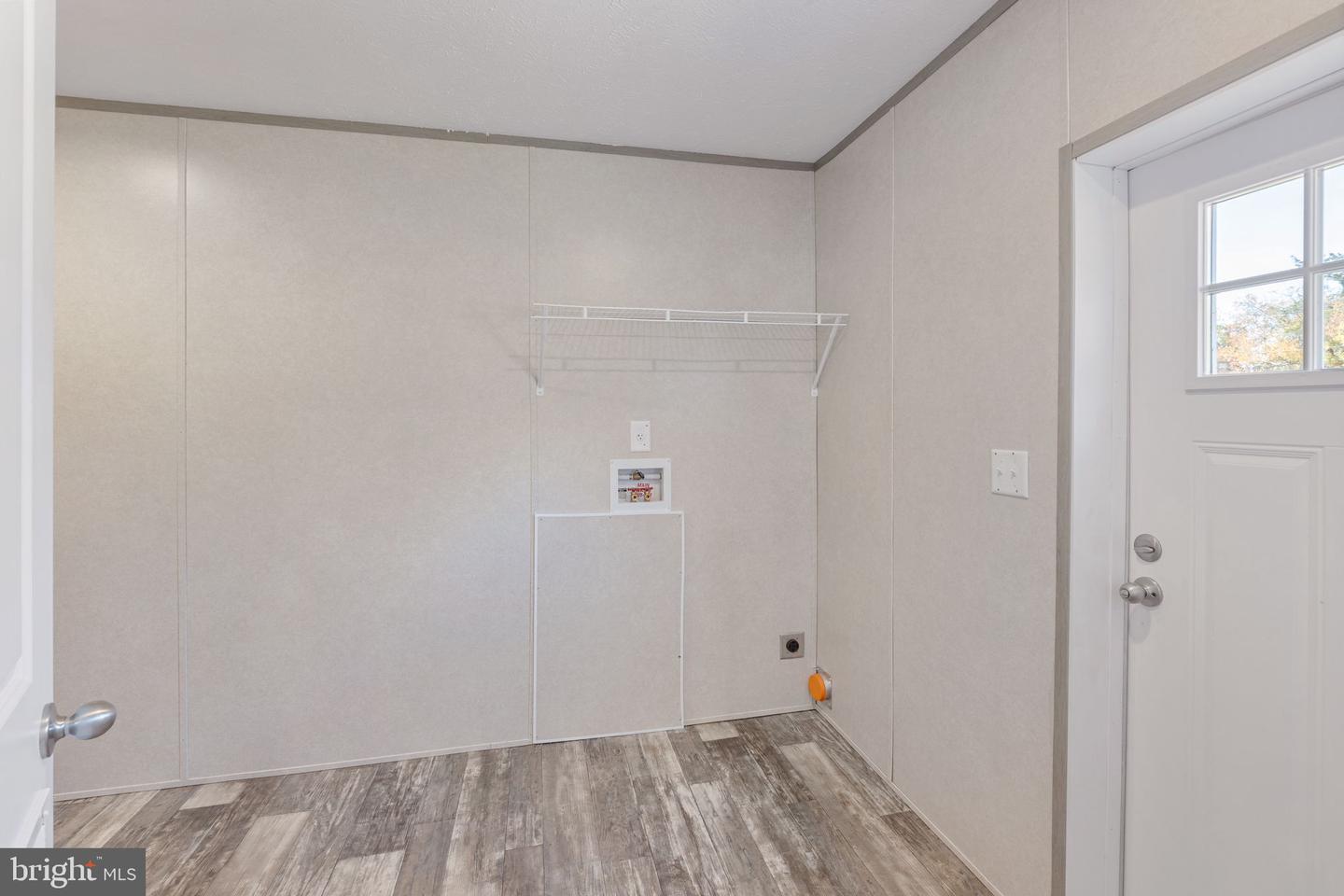 304 LUCKETTS ALY, GORDONSVILLE, Virginia 22942, 3 Bedrooms Bedrooms, ,2 BathroomsBathrooms,Residential,For sale,304 LUCKETTS ALY,VAOR2009178 MLS # VAOR2009178