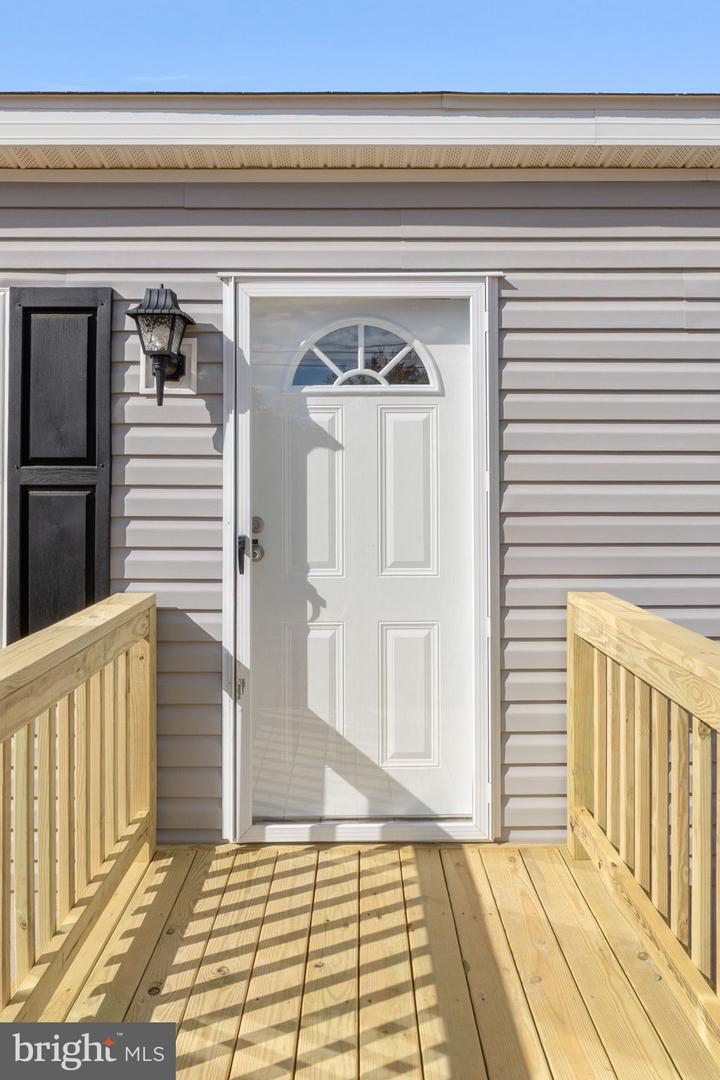 304 LUCKETTS ALY, GORDONSVILLE, Virginia 22942, 3 Bedrooms Bedrooms, ,2 BathroomsBathrooms,Residential,For sale,304 LUCKETTS ALY,VAOR2009178 MLS # VAOR2009178