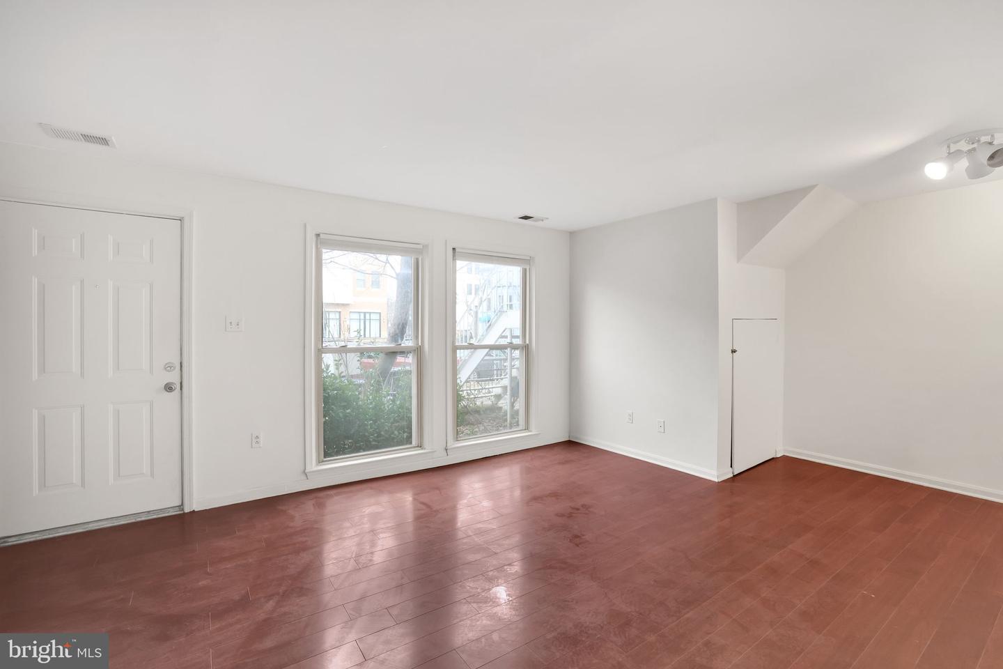 2904 11TH ST NW, WASHINGTON, District Of Columbia 20001, 5 Bedrooms Bedrooms, 5 Rooms Rooms,4 BathroomsBathrooms,Residential,For sale,2904 11TH ST NW,DCDC2191270 MLS # DCDC2191270