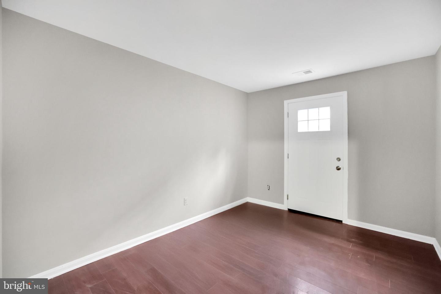2904 11TH ST NW, WASHINGTON, District Of Columbia 20001, 5 Bedrooms Bedrooms, 5 Rooms Rooms,4 BathroomsBathrooms,Residential,For sale,2904 11TH ST NW,DCDC2191270 MLS # DCDC2191270
