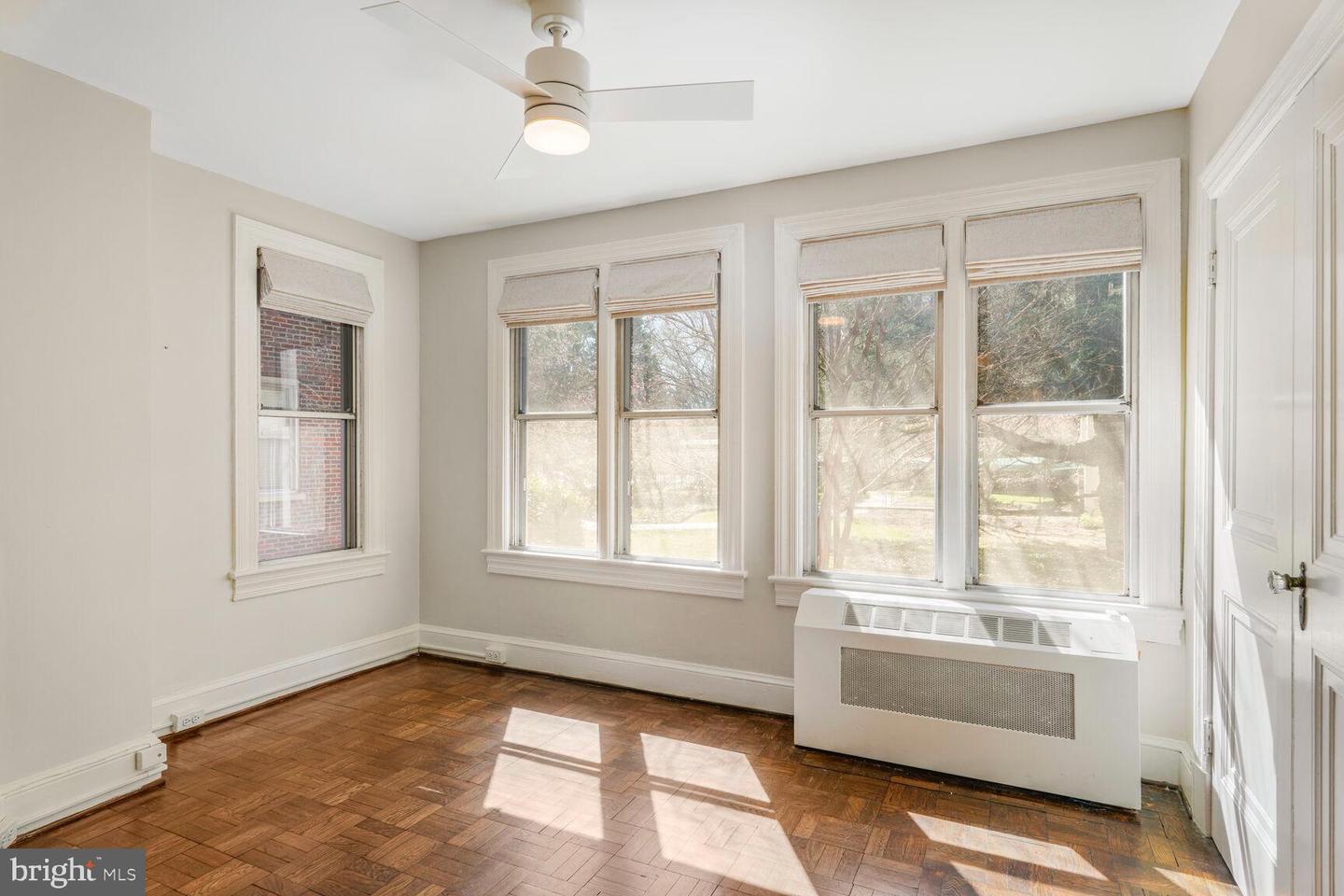 4000 CATHEDRAL AVE NW #105B, WASHINGTON, District Of Columbia 20016, 1 Bedroom Bedrooms, ,1 BathroomBathrooms,Residential,For sale,4000 CATHEDRAL AVE NW #105B,DCDC2191528 MLS # DCDC2191528 4000 CATHEDRAL AVE NW #105B, WASHINGTON, District Of Columbia 20016, 1 Bedroom Bedrooms, ,1 BathroomBathrooms,Residential,For sale,4000 CATHEDRAL AVE NW #105B,DCDC2191528 MLS # DCDC2191528