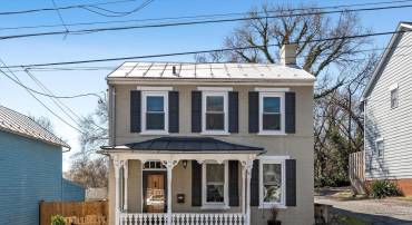 119 E GERMAIN ST, WINCHESTER, Virginia 22601, 2 Bedrooms Bedrooms, ,2 BathroomsBathrooms,Residential,For sale,119 E GERMAIN ST,VAWI2007342 MLS # VAWI2007342