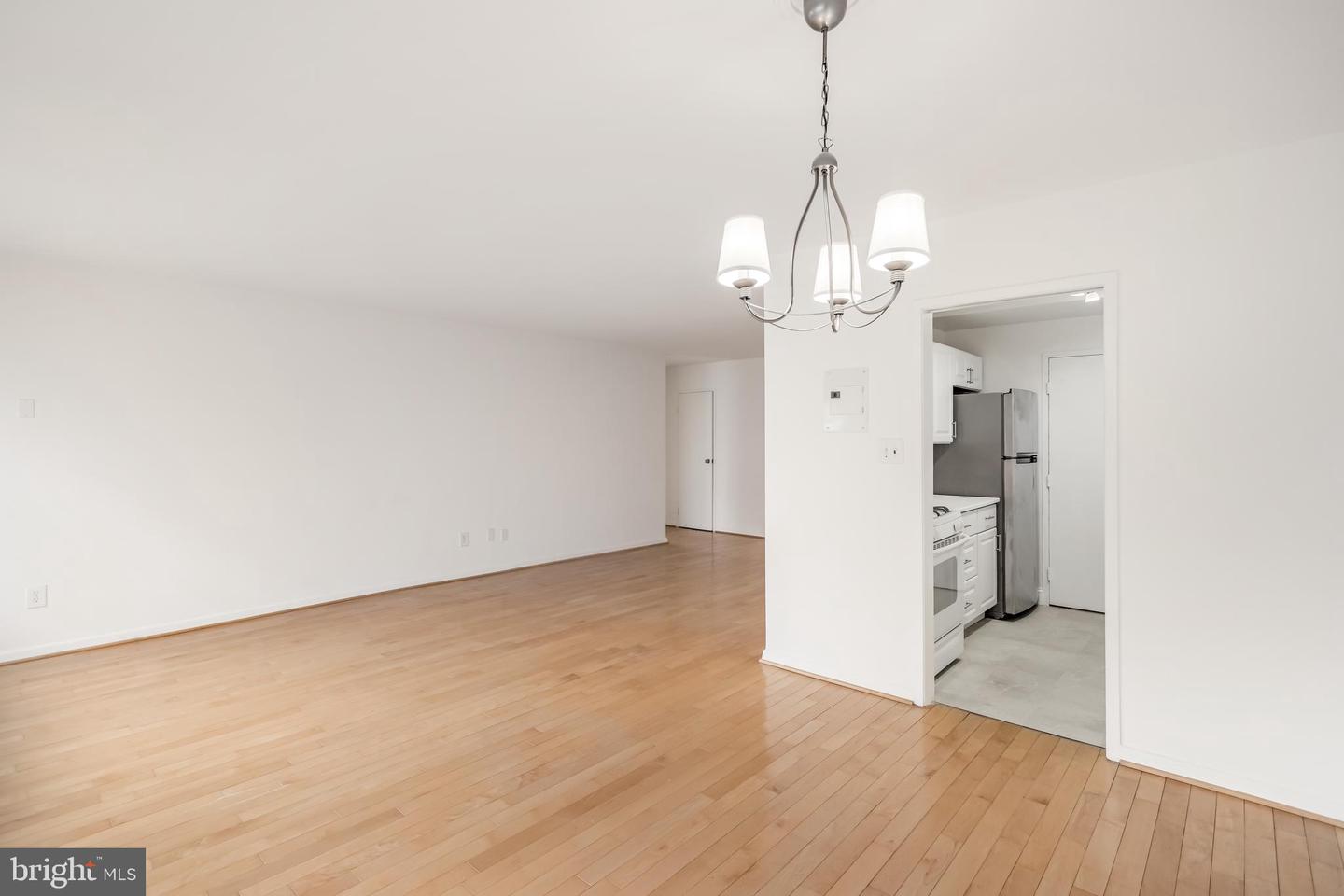 3900 TUNLAW RD NW #305, WASHINGTON, District Of Columbia 20007, 1 Bedroom Bedrooms, ,1 BathroomBathrooms,Residential,For sale,3900 TUNLAW RD NW #305,DCDC2191366 MLS # DCDC2191366