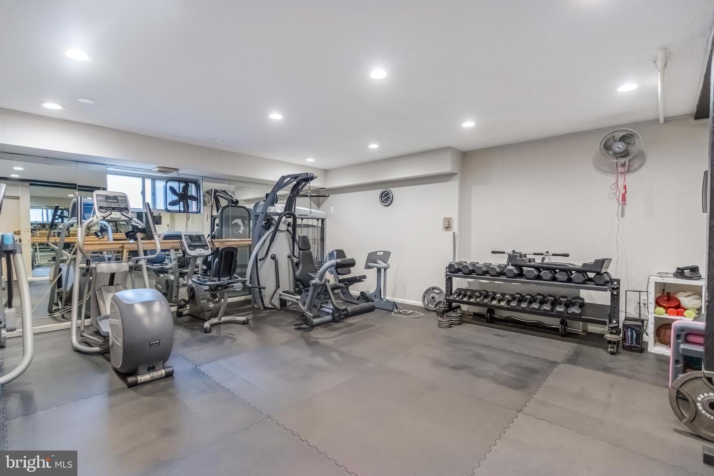 3900 TUNLAW RD NW #305, WASHINGTON, District Of Columbia 20007, 1 Bedroom Bedrooms, ,1 BathroomBathrooms,Residential,For sale,3900 TUNLAW RD NW #305,DCDC2191366 MLS # DCDC2191366