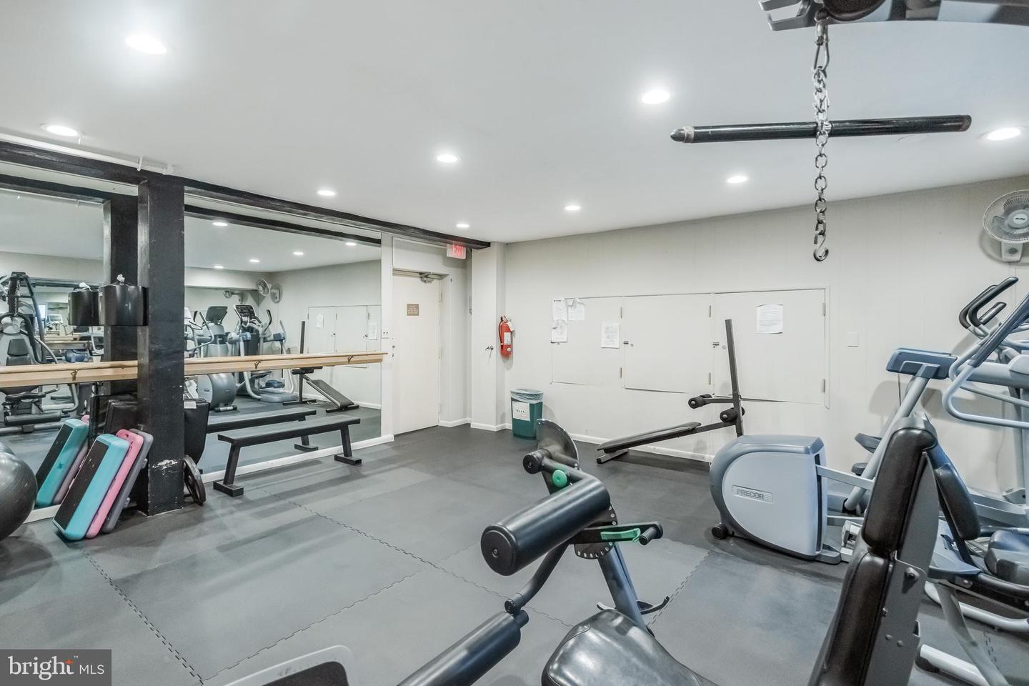 3900 TUNLAW RD NW #305, WASHINGTON, District Of Columbia 20007, 1 Bedroom Bedrooms, ,1 BathroomBathrooms,Residential,For sale,3900 TUNLAW RD NW #305,DCDC2191366 MLS # DCDC2191366