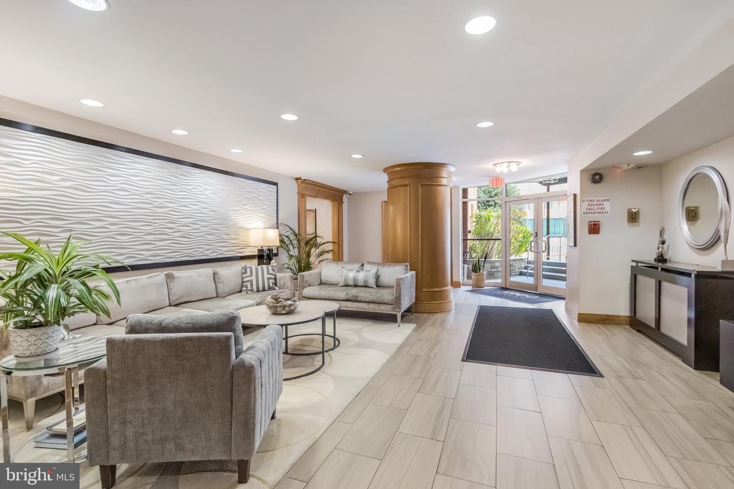 3900 TUNLAW RD NW #305, WASHINGTON, District Of Columbia 20007, 1 Bedroom Bedrooms, ,1 BathroomBathrooms,Residential,For sale,3900 TUNLAW RD NW #305,DCDC2191366 MLS # DCDC2191366