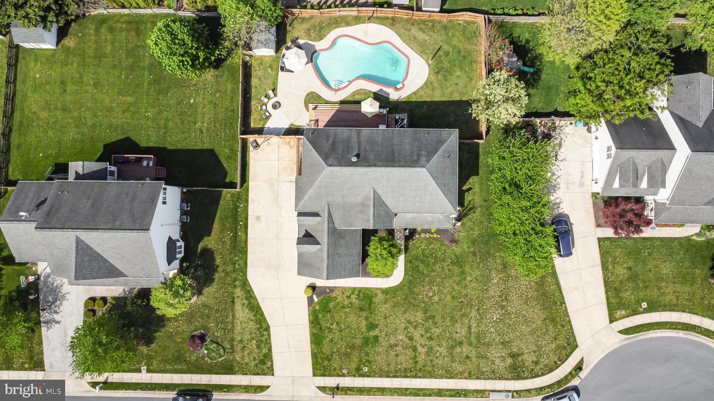 408 MONTGOMERY CT, BERRYVILLE, Virginia 22611, 5 Bedrooms Bedrooms, ,3 BathroomsBathrooms,Residential,For sale,408 MONTGOMERY CT,VACL2003472 MLS # VACL2003472