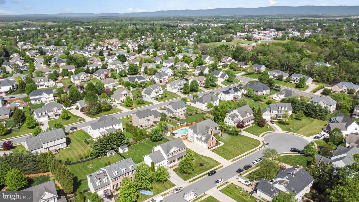 408 MONTGOMERY CT, BERRYVILLE, Virginia 22611, 5 Bedrooms Bedrooms, ,3 BathroomsBathrooms,Residential,For sale,408 MONTGOMERY CT,VACL2003472 MLS # VACL2003472