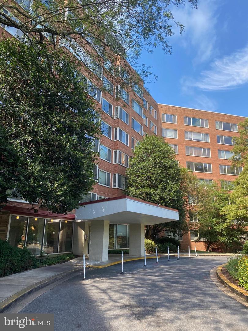 4000 TUNLAW RD NW #414, WASHINGTON, District Of Columbia 20007, 1 Bedroom Bedrooms, ,1 BathroomBathrooms,Residential,For sale,4000 TUNLAW RD NW #414,DCDC2191430 MLS # DCDC2191430