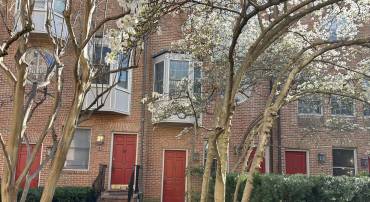 2113 1/2 O ST NW #A, WASHINGTON, District Of Columbia 20037, 2 Bedrooms Bedrooms, ,2 BathroomsBathrooms,Residential,For sale,2113 1/2 O ST NW #A,DCDC2191484 MLS # DCDC2191484