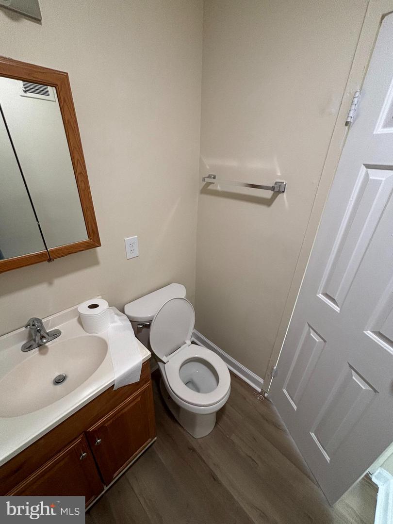 118 CABBEL DR, MANASSAS PARK, Virginia 20111, 5 Bedrooms Bedrooms, ,2 BathroomsBathrooms,Residential,For sale,118 CABBEL DR,VAMP2002924 MLS # VAMP2002924