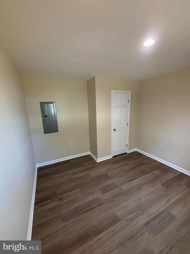 118 CABBEL DR, MANASSAS PARK, Virginia 20111, 5 Bedrooms Bedrooms, ,2 BathroomsBathrooms,Residential,For sale,118 CABBEL DR,VAMP2002924 MLS # VAMP2002924