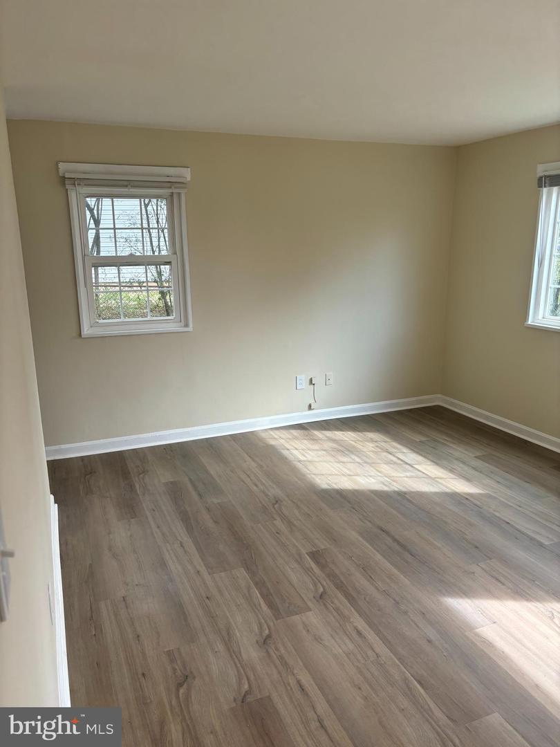 118 CABBEL DR, MANASSAS PARK, Virginia 20111, 5 Bedrooms Bedrooms, ,2 BathroomsBathrooms,Residential,For sale,118 CABBEL DR,VAMP2002924 MLS # VAMP2002924
