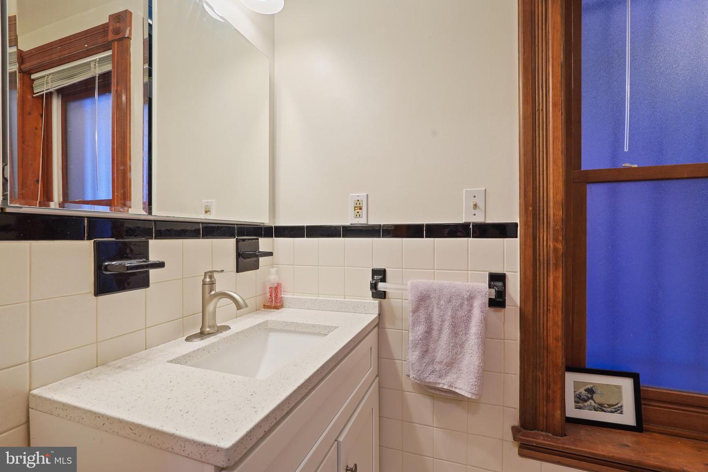 642 EAST CAPITOL ST NE, WASHINGTON, District Of Columbia 20003, 8 Bedrooms Bedrooms, ,8 BathroomsBathrooms,Residential,For sale,642 EAST CAPITOL ST NE,DCDC2191820 MLS # DCDC2191820