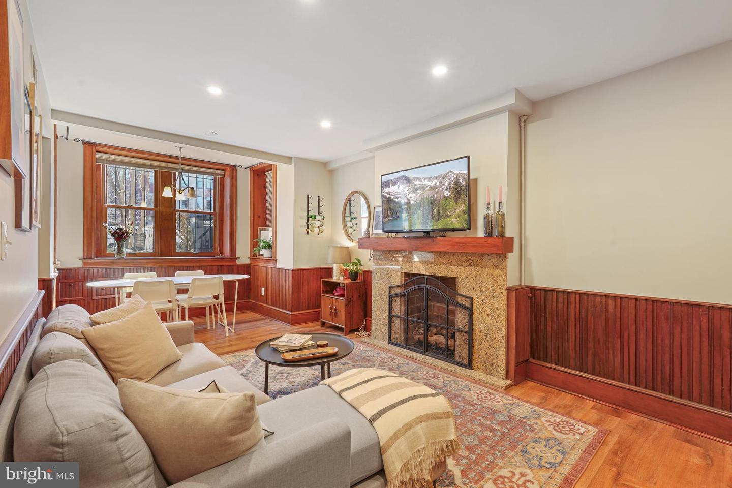 642 EAST CAPITOL ST NE, WASHINGTON, District Of Columbia 20003, 8 Bedrooms Bedrooms, ,8 BathroomsBathrooms,Residential,For sale,642 EAST CAPITOL ST NE,DCDC2191820 MLS # DCDC2191820