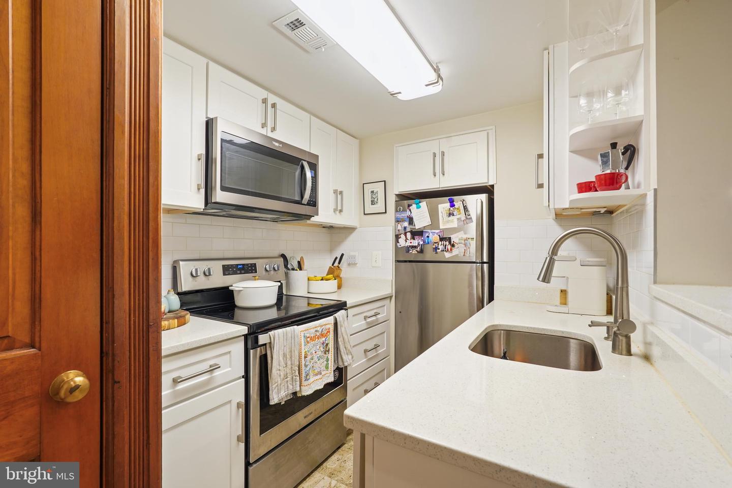 642 EAST CAPITOL ST NE, WASHINGTON, District Of Columbia 20003, 8 Bedrooms Bedrooms, ,8 BathroomsBathrooms,Residential,For sale,642 EAST CAPITOL ST NE,DCDC2191820 MLS # DCDC2191820