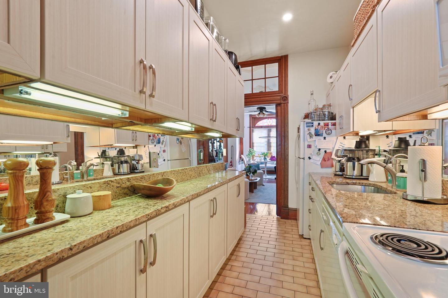 642 EAST CAPITOL ST NE, WASHINGTON, District Of Columbia 20003, 8 Bedrooms Bedrooms, ,8 BathroomsBathrooms,Residential,For sale,642 EAST CAPITOL ST NE,DCDC2191820 MLS # DCDC2191820