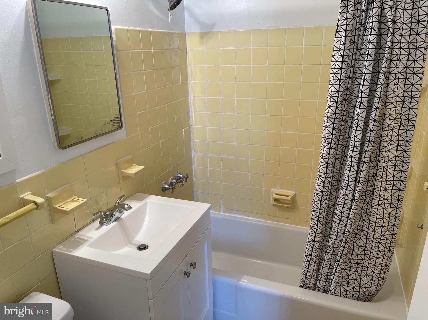 1121 ARLINGTON BLVD #508, ARLINGTON, Virginia 22209, ,1 BathroomBathrooms,Residential,For sale,1121 ARLINGTON BLVD #508,VAAR2052248 MLS # VAAR2052248