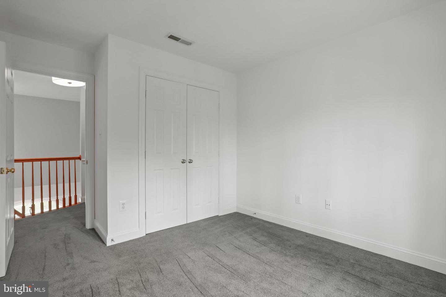 1139 ROUND PEBBLE LN, RESTON, Virginia 20194, 5 Bedrooms Bedrooms, ,4 BathroomsBathrooms,Residential,For sale,1139 ROUND PEBBLE LN,VAFX2227656 MLS # VAFX2227656