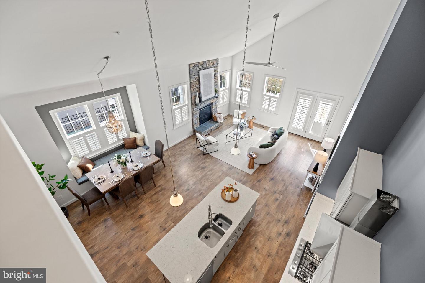 18206 THUNDERBOLT RD, DUMFRIES, Virginia 22026, 4 Bedrooms Bedrooms, 11 Rooms Rooms,3 BathroomsBathrooms,Residential,For sale,18206 THUNDERBOLT RD,VAPW2090000 MLS # VAPW2090000