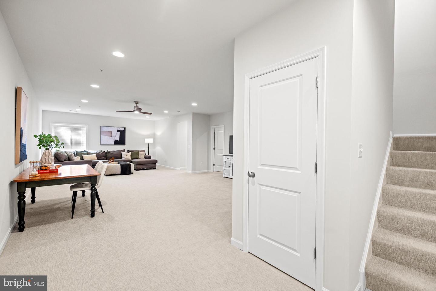 18206 THUNDERBOLT RD, DUMFRIES, Virginia 22026, 4 Bedrooms Bedrooms, 11 Rooms Rooms,3 BathroomsBathrooms,Residential,For sale,18206 THUNDERBOLT RD,VAPW2090000 MLS # VAPW2090000
