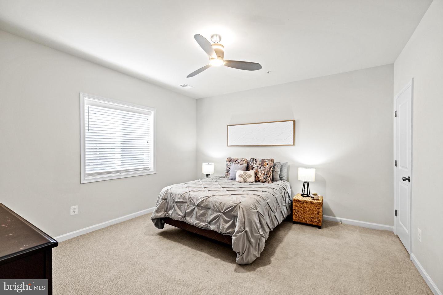 18206 THUNDERBOLT RD, DUMFRIES, Virginia 22026, 4 Bedrooms Bedrooms, 11 Rooms Rooms,3 BathroomsBathrooms,Residential,For sale,18206 THUNDERBOLT RD,VAPW2090000 MLS # VAPW2090000