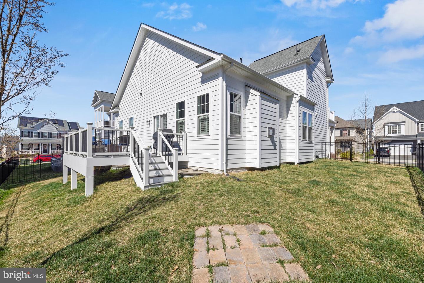 18206 THUNDERBOLT RD, DUMFRIES, Virginia 22026, 4 Bedrooms Bedrooms, 11 Rooms Rooms,3 BathroomsBathrooms,Residential,For sale,18206 THUNDERBOLT RD,VAPW2090000 MLS # VAPW2090000