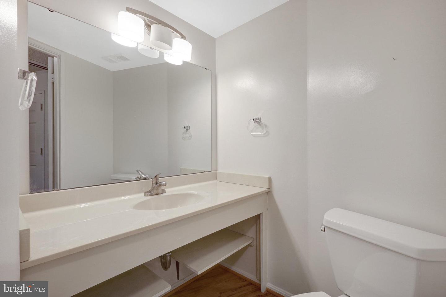 5902 MOUNT EAGLE DR #403, ALEXANDRIA, Virginia 22303, 2 Bedrooms Bedrooms, ,1 BathroomBathrooms,Residential,For sale,5902 MOUNT EAGLE DR #403,VAFX2229062 MLS # VAFX2229062