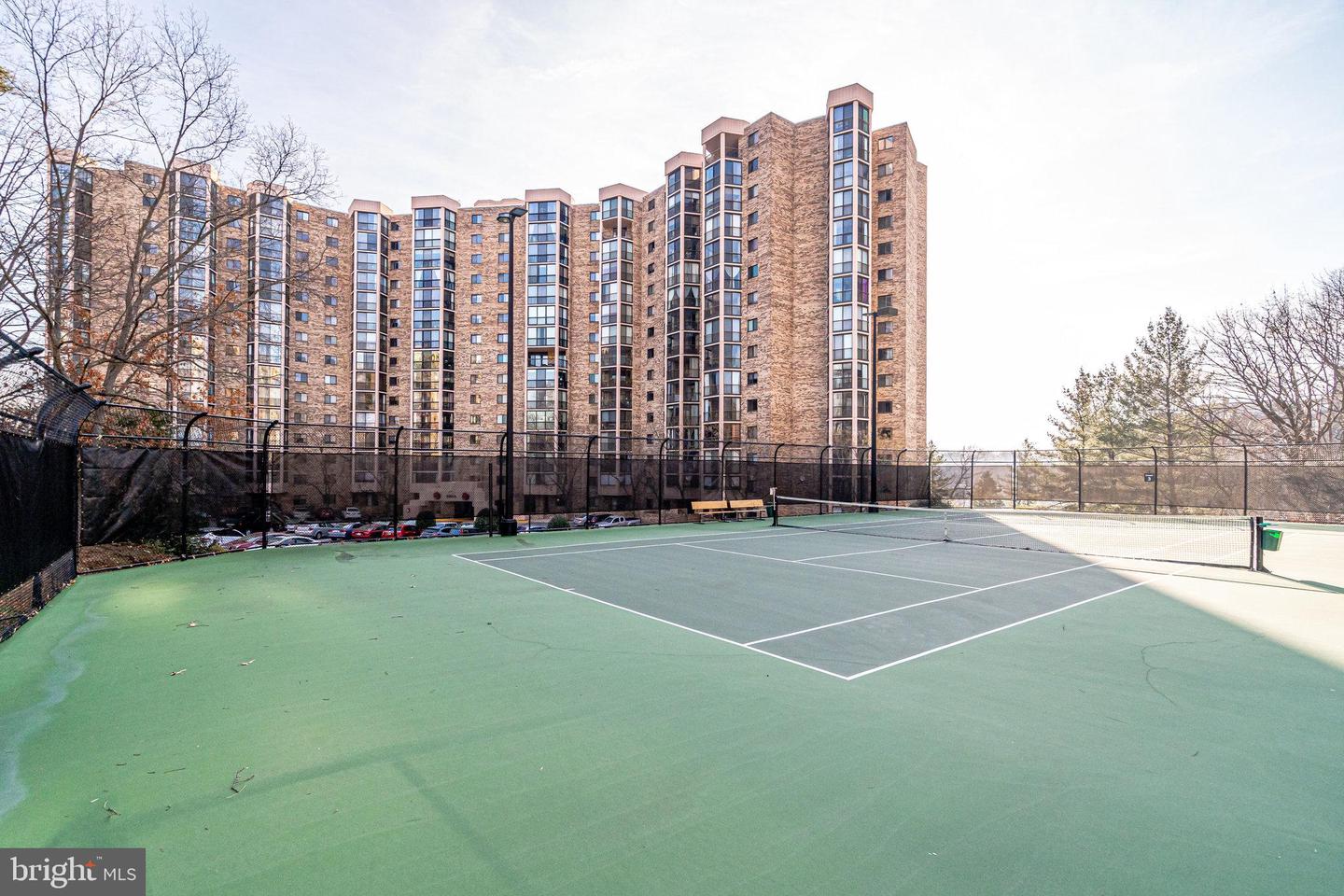 5902 MOUNT EAGLE DR #403, ALEXANDRIA, Virginia 22303, 2 Bedrooms Bedrooms, ,1 BathroomBathrooms,Residential,For sale,5902 MOUNT EAGLE DR #403,VAFX2229062 MLS # VAFX2229062