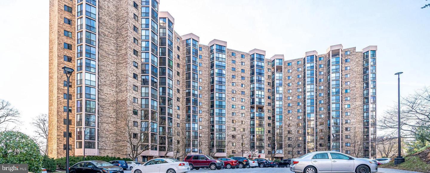 5902 MOUNT EAGLE DR #403, ALEXANDRIA, Virginia 22303, 2 Bedrooms Bedrooms, ,1 BathroomBathrooms,Residential,For sale,5902 MOUNT EAGLE DR #403,VAFX2229062 MLS # VAFX2229062