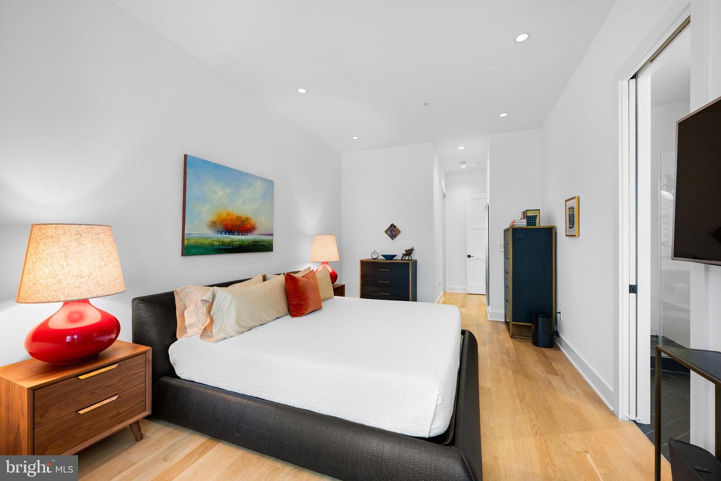 1806 9TH ST NW #2, WASHINGTON, District Of Columbia 20001, 3 Bedrooms Bedrooms, ,3 BathroomsBathrooms,Residential,For sale,1806 9TH ST NW #2,DCDC2191310 MLS # DCDC2191310