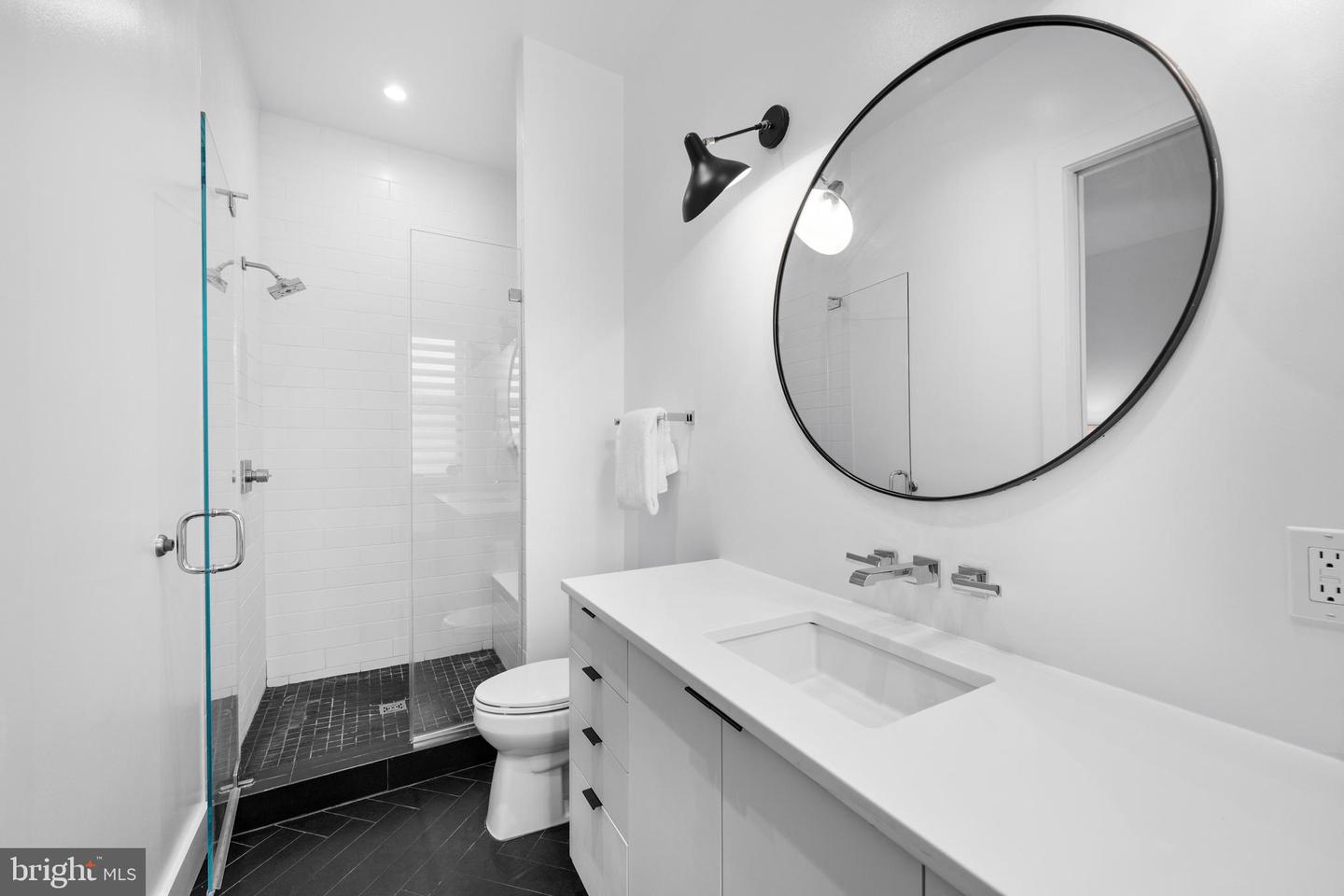 1806 9TH ST NW #2, WASHINGTON, District Of Columbia 20001, 3 Bedrooms Bedrooms, ,3 BathroomsBathrooms,Residential,For sale,1806 9TH ST NW #2,DCDC2191310 MLS # DCDC2191310