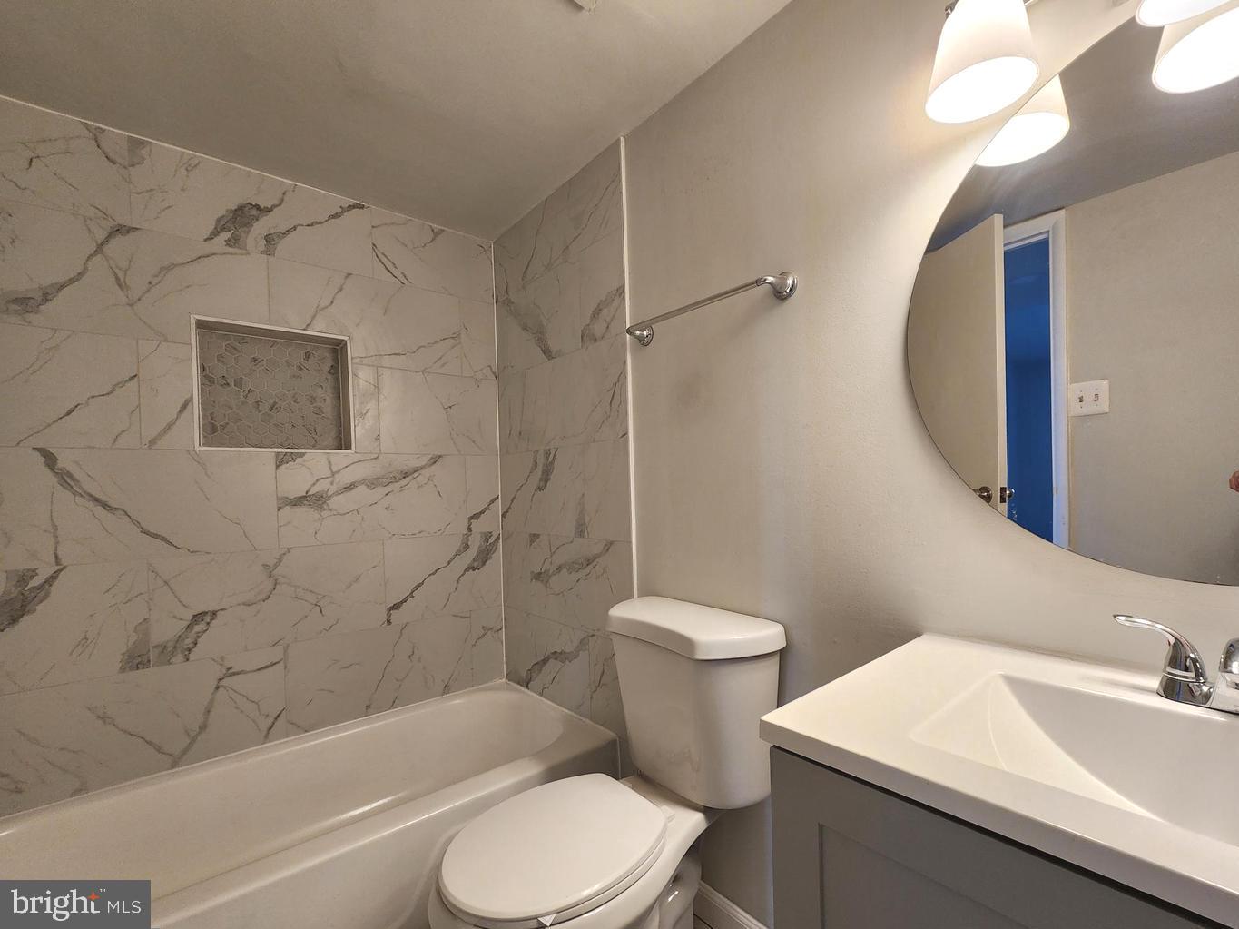 525 N ARMISTEAD ST #T2, ALEXANDRIA, Virginia 22312, 3 Bedrooms Bedrooms, ,2 BathroomsBathrooms,Residential,For sale,525 N ARMISTEAD ST #T2,VAAX2042308 MLS # VAAX2042308