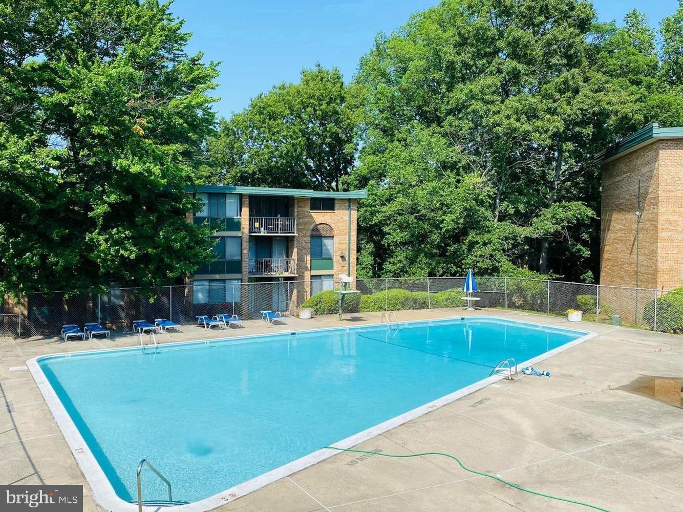 525 N ARMISTEAD ST #T2, ALEXANDRIA, Virginia 22312, 3 Bedrooms Bedrooms, ,2 BathroomsBathrooms,Residential,For sale,525 N ARMISTEAD ST #T2,VAAX2042308 MLS # VAAX2042308