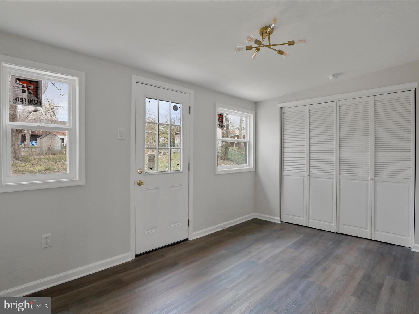 829 W 14TH ST, FRONT ROYAL, Virginia 22630, 3 Bedrooms Bedrooms, ,1 BathroomBathrooms,Residential,For sale,829 W 14TH ST,VAWR2010574 MLS # VAWR2010574