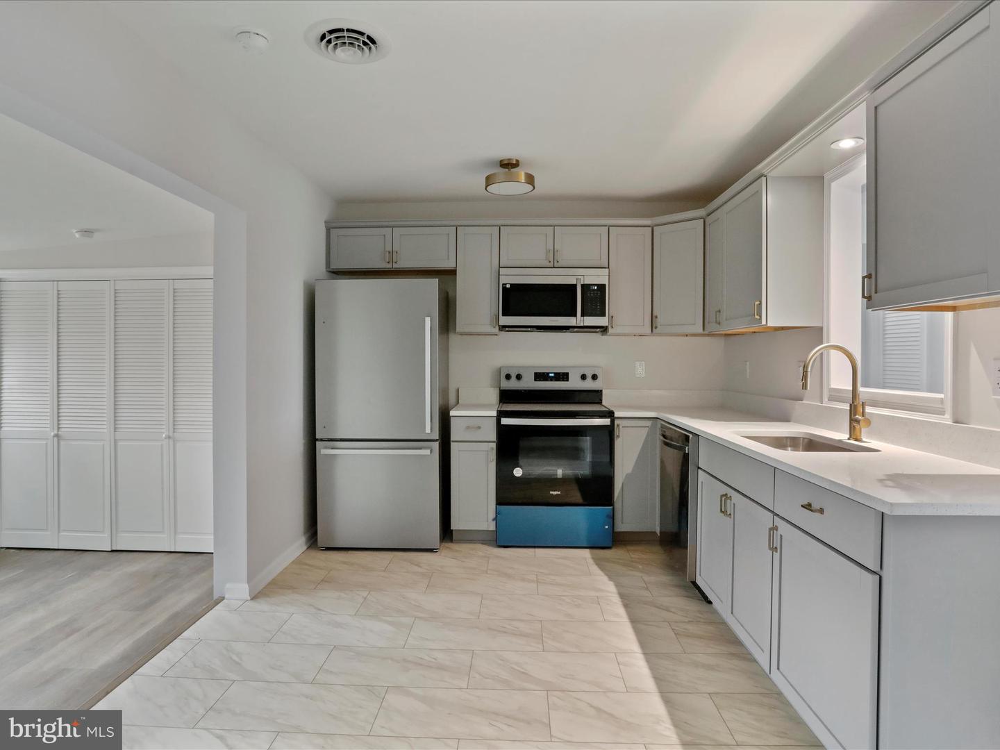829 W 14TH ST, FRONT ROYAL, Virginia 22630, 3 Bedrooms Bedrooms, ,1 BathroomBathrooms,Residential,For sale,829 W 14TH ST,VAWR2010574 MLS # VAWR2010574