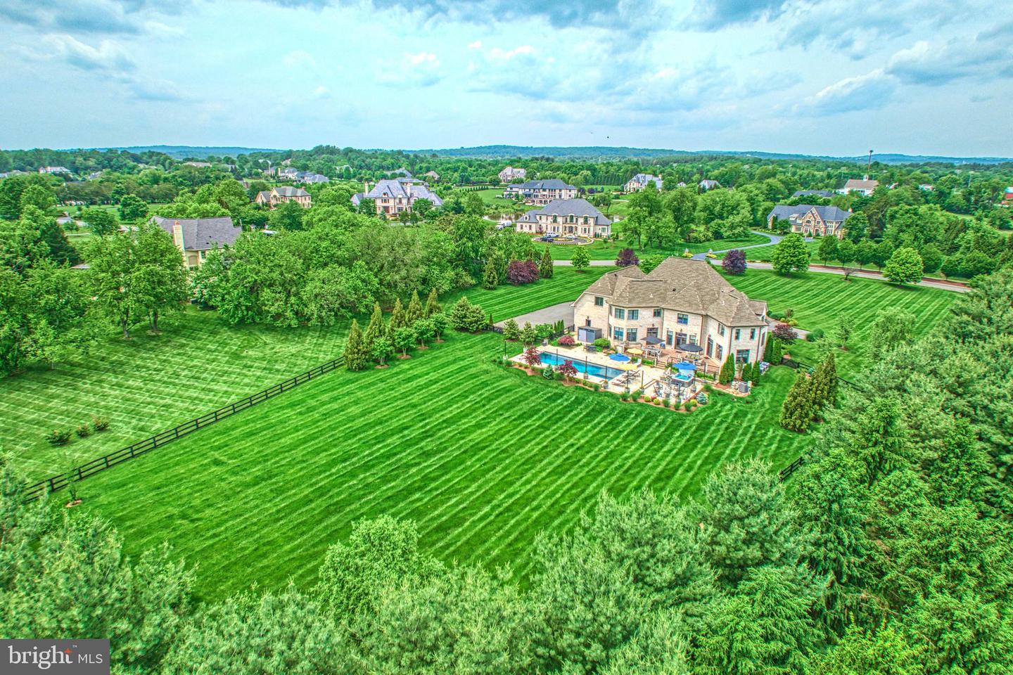 41235 GRENATA PRESERVE PL, LEESBURG, Virginia 20175, 9 Bedrooms Bedrooms, ,8 BathroomsBathrooms,Residential,For sale,41235 GRENATA PRESERVE PL,VALO2084354 MLS # VALO2084354