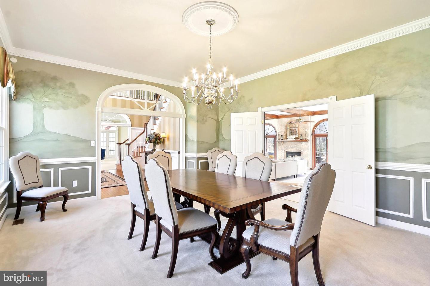 7951 KELLY ANN CT, FAIRFAX STATION, Virginia 22039, 5 Bedrooms Bedrooms, ,5 BathroomsBathrooms,Residential,For sale,7951 KELLY ANN CT,VAFX2226470 MLS # VAFX2226470